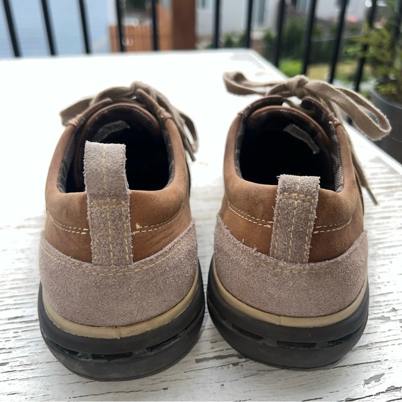 Men's Bass Brown Leather Lace-up Sneakers Size 9M - Picture 4 of 11